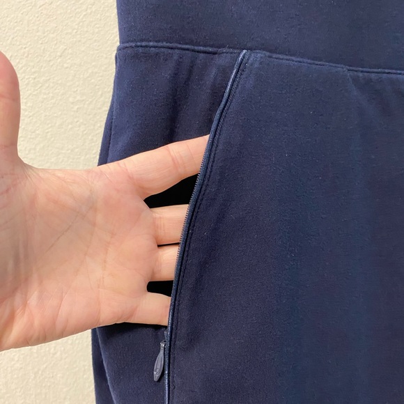 EUC T by Talbots skort in navy blue, size L - Picture 4 of 7